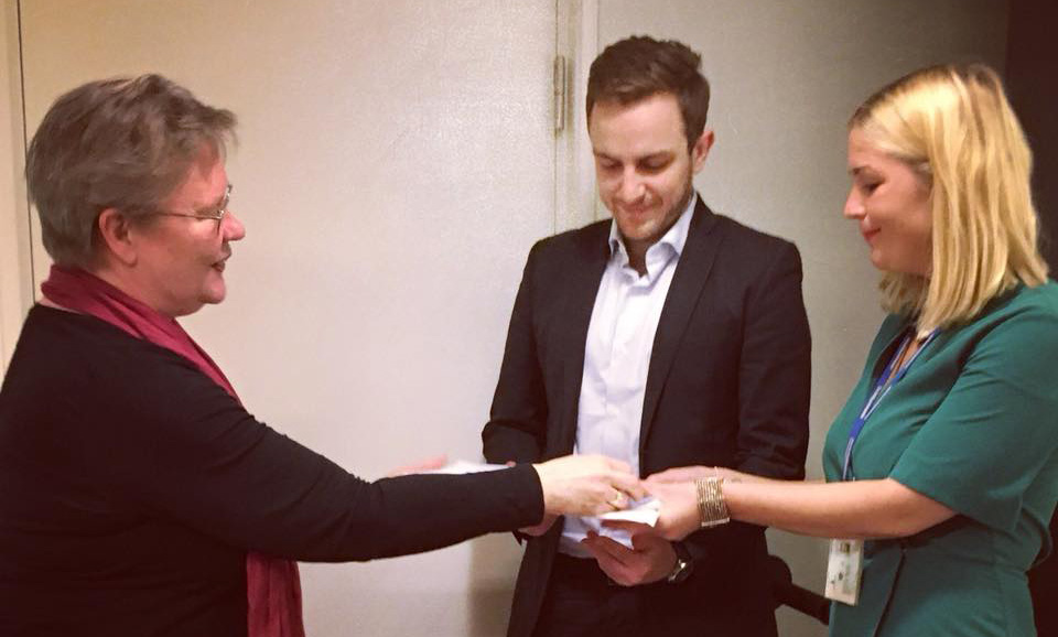 LeenaHarakélämnarövernamninsaml