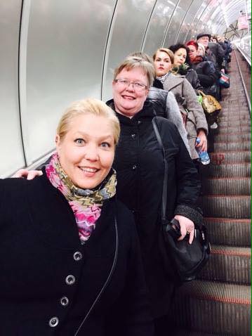 St Petersburg Britt o Leena tunnelbana april 2017